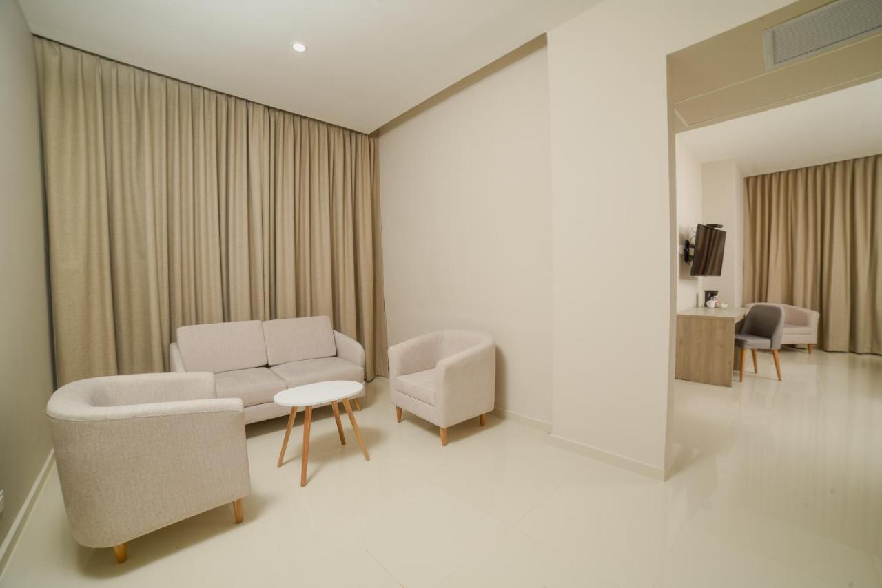Hotel Dorado Plaza Alto Prado 바랑키야 외부 사진